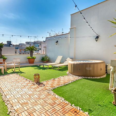 150Mq Rooftop Paradise - Spacious Private Terrace Бари Экстерьер фото