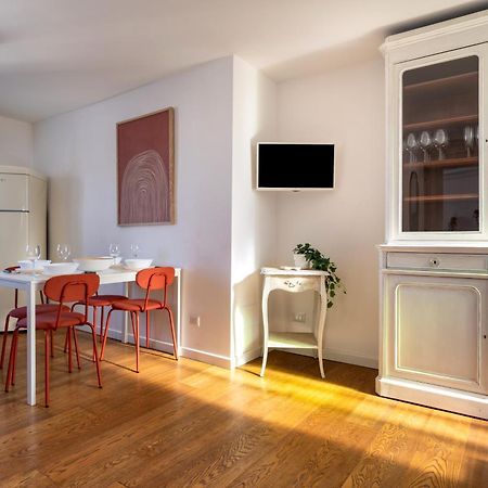 150Mq Rooftop Paradise - Spacious Private Terrace Бари Экстерьер фото