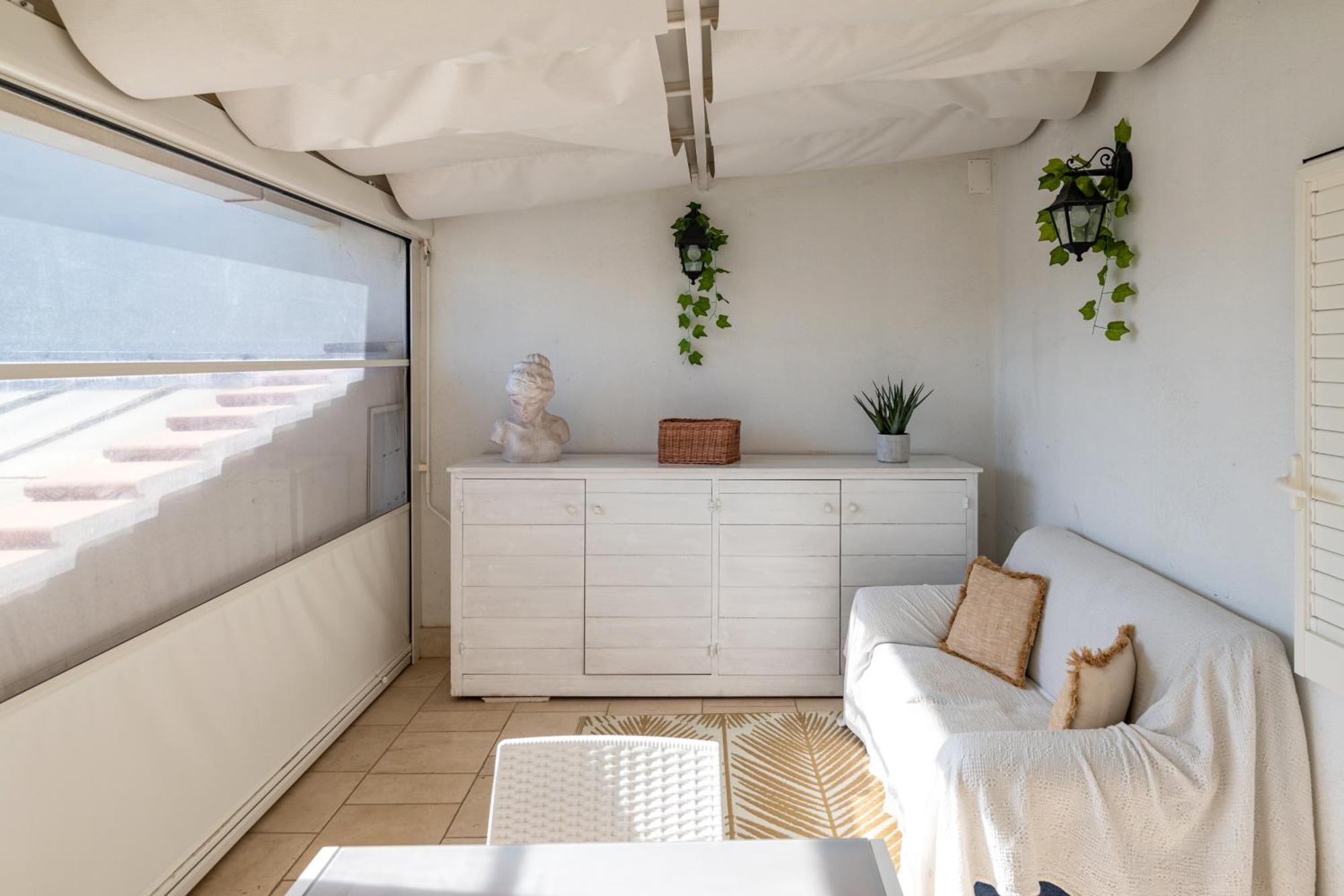 150Mq Rooftop Paradise - Spacious Private Terrace Бари Экстерьер фото