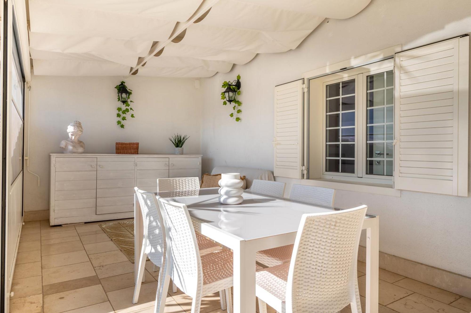 150Mq Rooftop Paradise - Spacious Private Terrace Бари Экстерьер фото