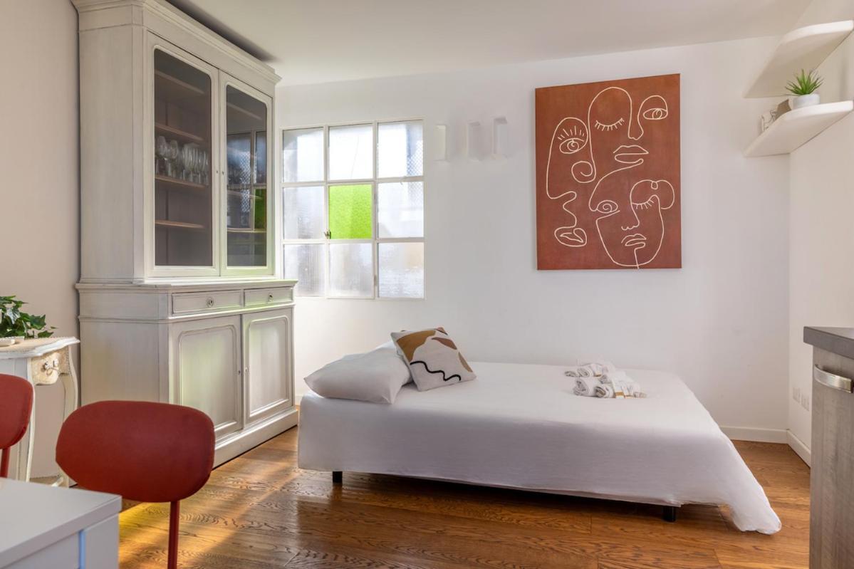 150Mq Rooftop Paradise - Spacious Private Terrace Бари Экстерьер фото